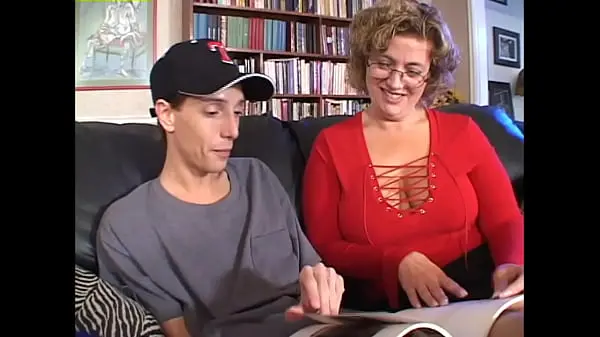 Horny MILF Teachers Candy Vegas & Holly Body Fuck Fest