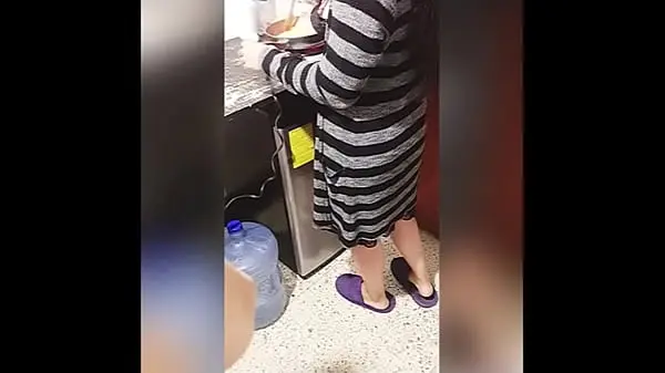 Hot Mexican MILF Sucks Cock for Cash in Amateur Threesome