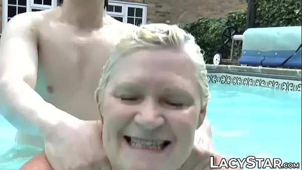 Busty GILF Granny Fucked by Horny Voyeur