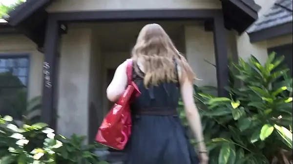 Mature MILF Housewives in Steamy Lesbian Pussy Licking